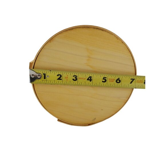 Longaberger 2006 Natural and Cherry Checked Small Pie Basket with Handle - Picture 8 of 11